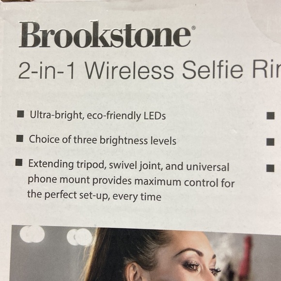 Brookstone 2-in-1 Wireless Selfie Ring Light Kit New, Unused - Picture 4 of 9